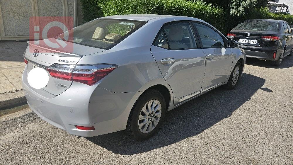 تويوتا كورولا